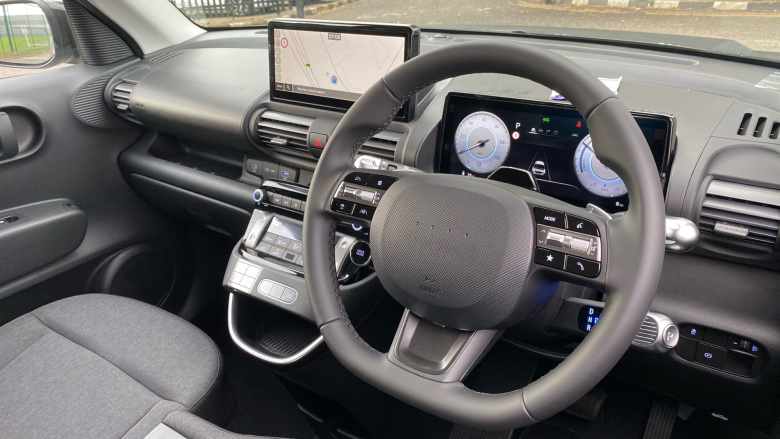 Hyundai INSTER 85kW 01 49kWh 5dr Auto Electric Hatchback